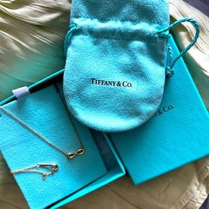 Authentic infinity pendant necklace gold